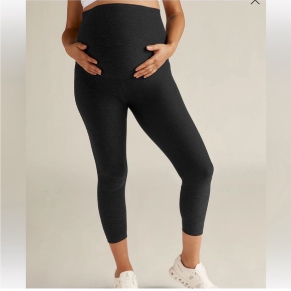 Beyond the Bump Pants - Beyond The Bump Beyond Yoga Black Leggings Size Medium Athletic Comfort Gym